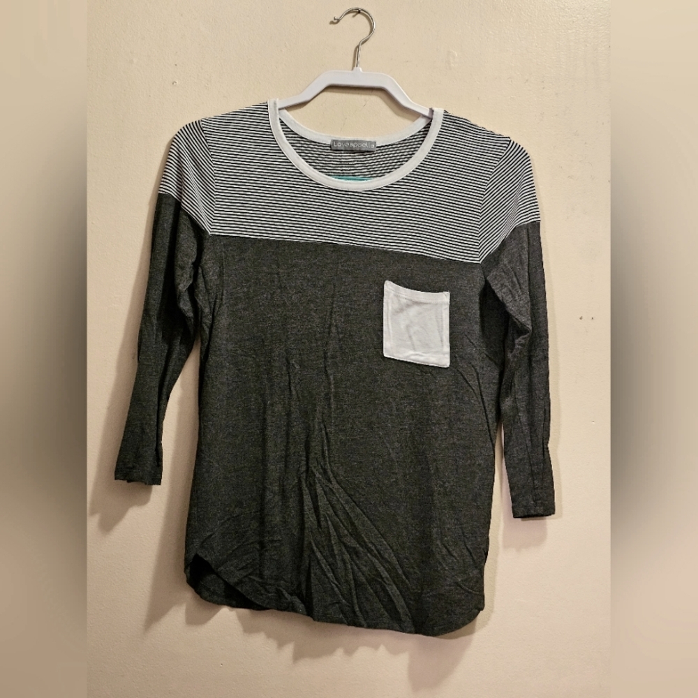 Loveappella , Grey , small Tshirt